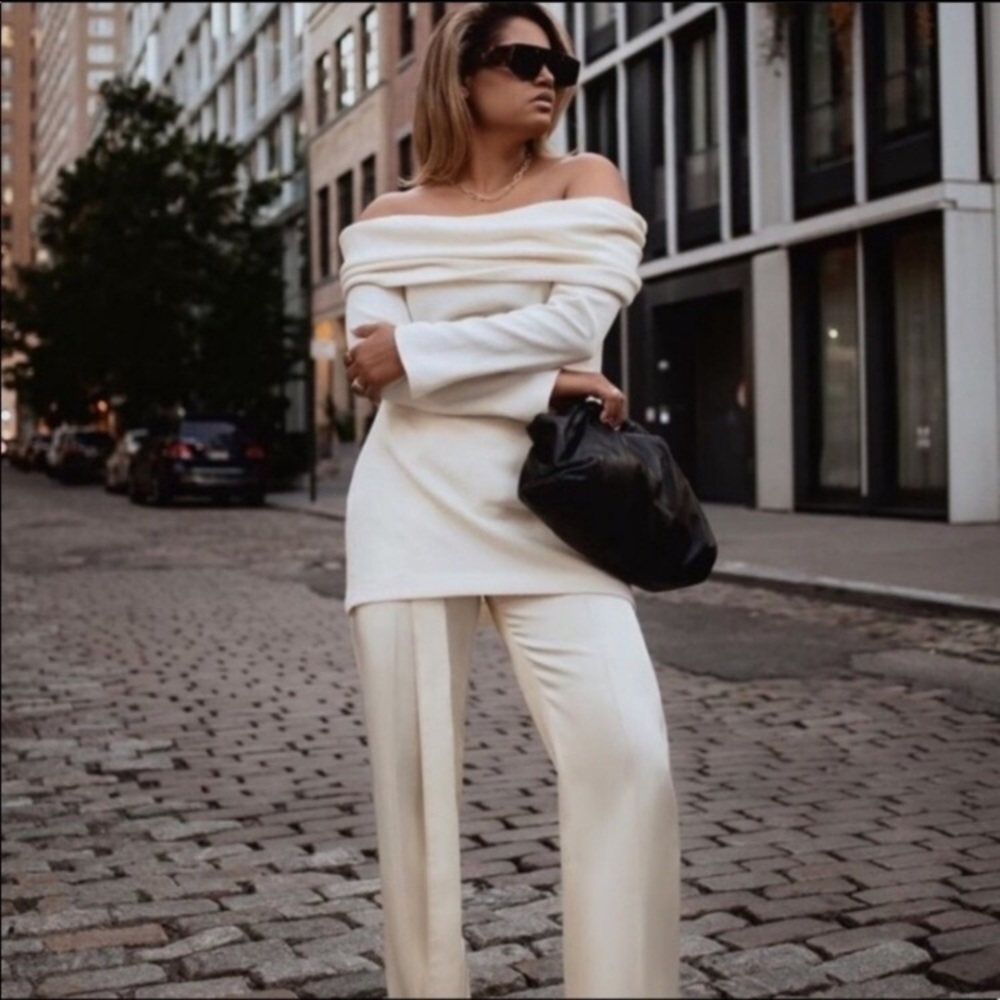 - Zara off white off shoulder NWT Knit tunic dress or top - Picture 3 of 3